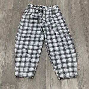 Hollister ultra high rise black and white plaid pants